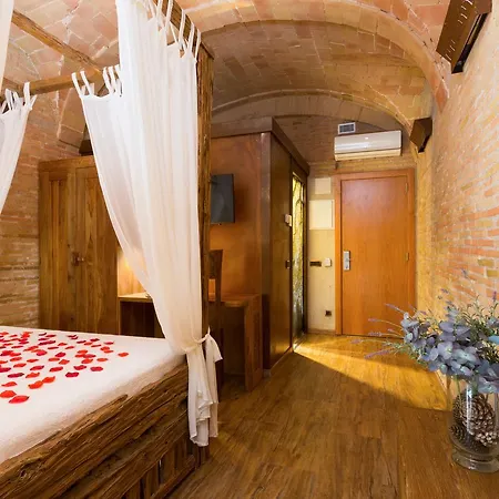 Hotel Historic-2